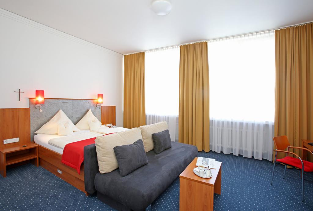 Martinshof Hotell Rottenburg am Neckar Eksteriør bilde